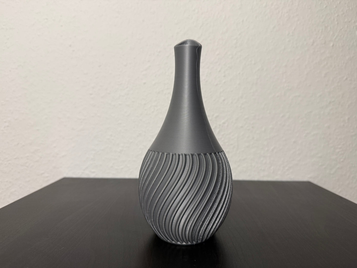 Wavy-Vase
