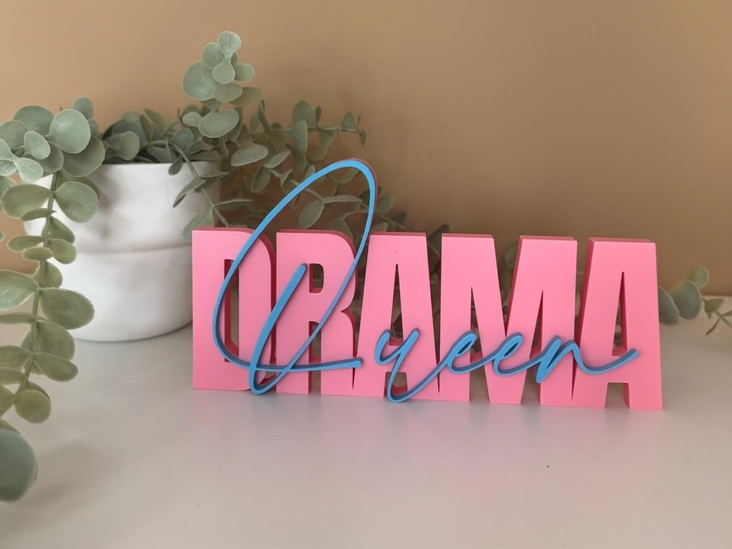 Drama-Queen Schriftzug